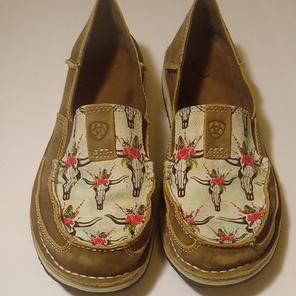 Ariat Skull Head Loafers - Picture 1 of 7